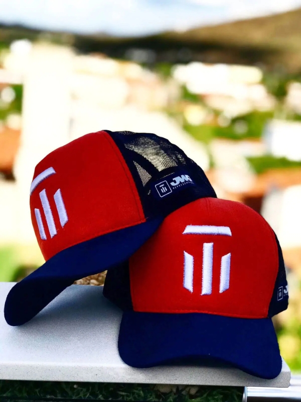 Trucker tela supercap bordado